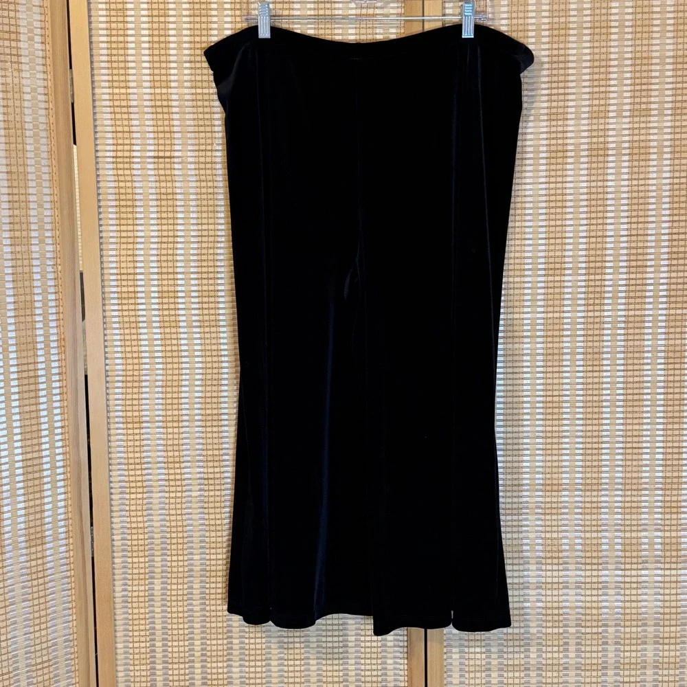 White Stag Black Velvet Wide Leg Pants Womens L 12/14 Pull On Cropped Culottes